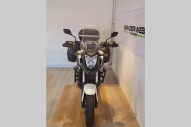 Honda NC750X (2015) thumbnail 3