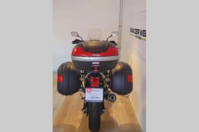 Honda NC750X (2015) thumbnail 4