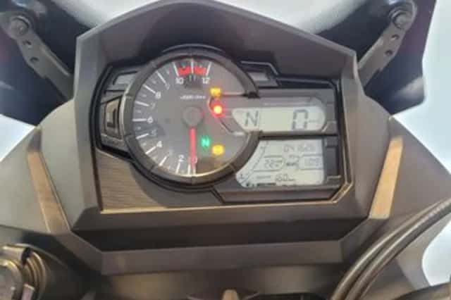 Suzuki V-Strom (2021) thumbnail 5