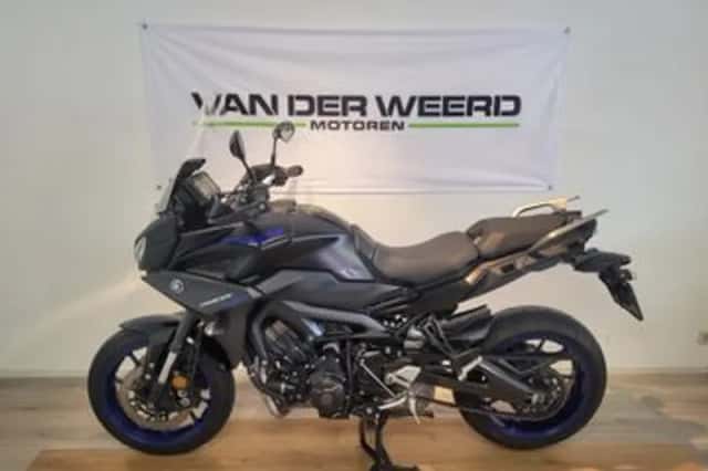 Yamaha Tracer 900 (2018) thumbnail 2