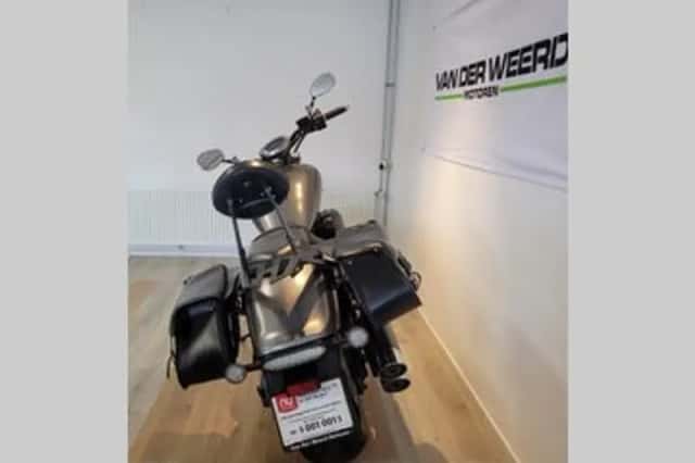 Yamaha XVS1300 Custom (2016) thumbnail 4