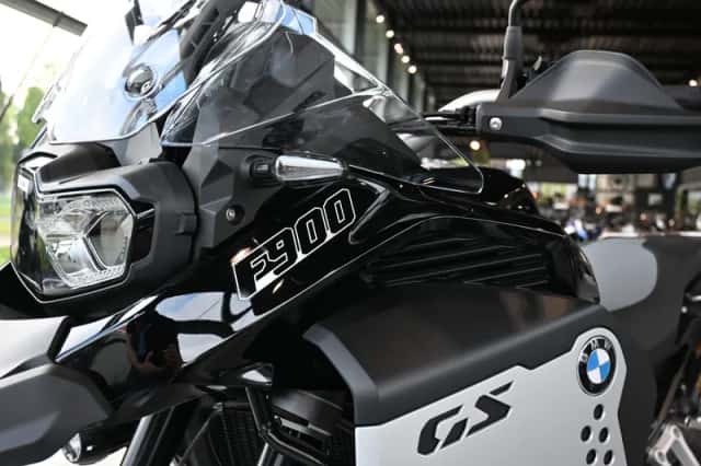 BMW F 900 GS Adventure Triple Black (2026) thumbnail 5