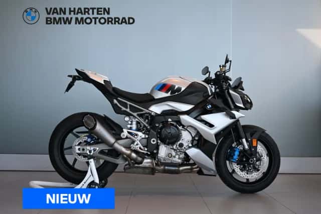 BMW M 1000 R White Aluminium metallic (2026) thumbnail 1