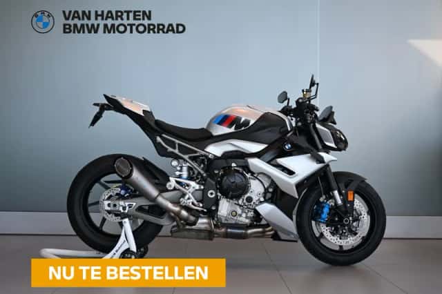 BMW M 1000 R (2026) thumbnail 1