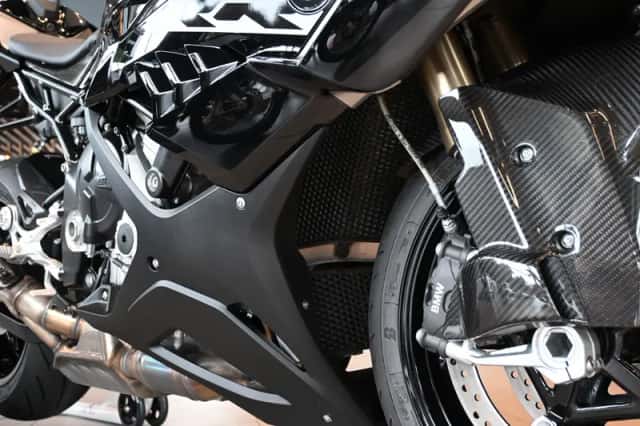 BMW S 1000 RR Blackstorm (2025) thumbnail 5
