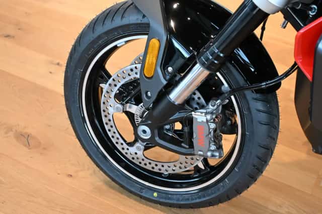BMW R 1300 R Option 719 (2026) thumbnail 4