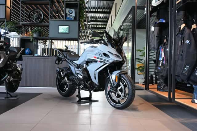 BMW R 1300 RS Option 719 (2026) thumbnail 3