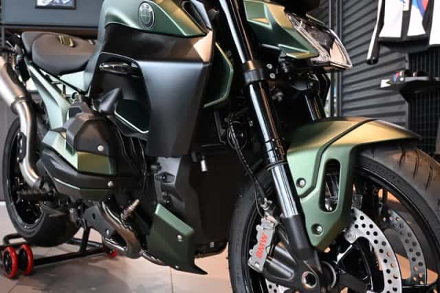 BMW R 1300 R Project Mr. Green (2026) thumbnail 5