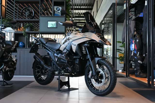 BMW R 1300 GS Van Harten Special (2023) thumbnail 3