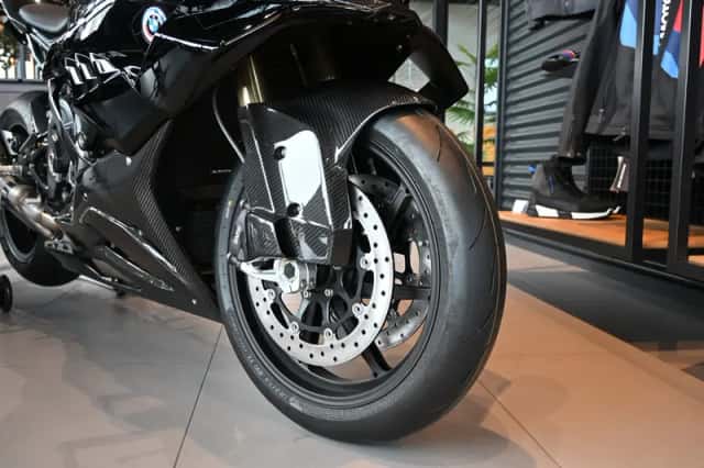 BMW S 1000 RR Van Harten Special (2026) thumbnail 4