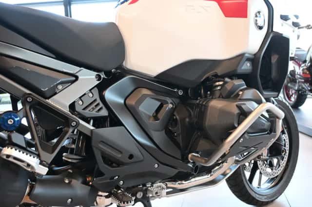 BMW R 1300 GS Adventure Trophy (2026) thumbnail 6