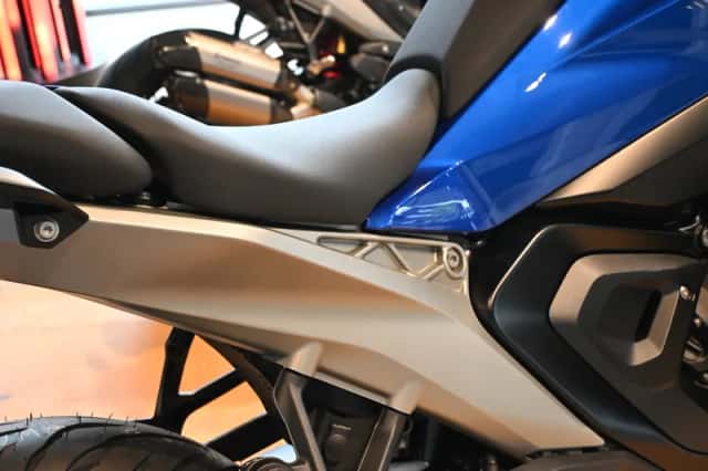 BMW R 1300 R Exclusive (2025) thumbnail 6