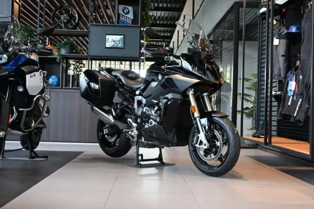 BMW S 1000 XR (2023) thumbnail 3