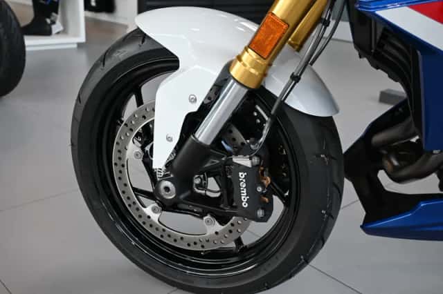 BMW F 900 R Sport Edition (2024) thumbnail 4