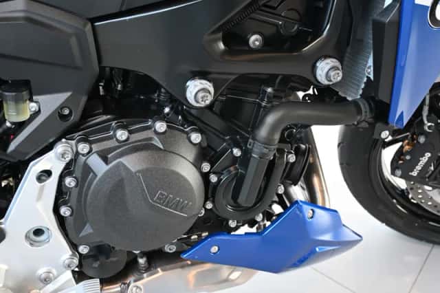 BMW F 900 R Sport Edition (2024) thumbnail 6