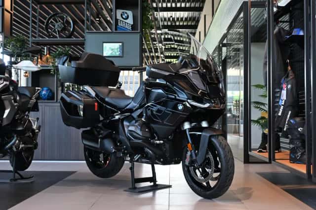 BMW R 1300 RT Triple Black (2026) thumbnail 3