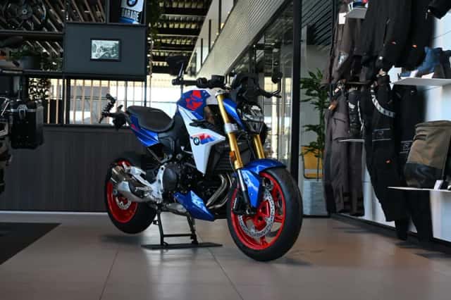 BMW F 900 R Sport (2026) thumbnail 3