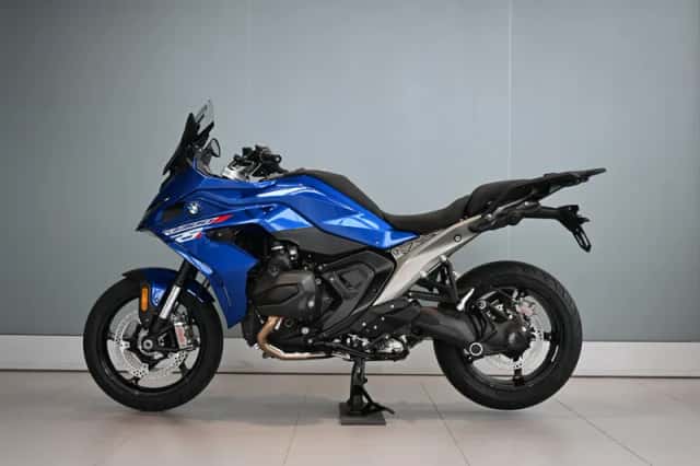 BMW R 1300 RS Racing Blue (2026) thumbnail 2