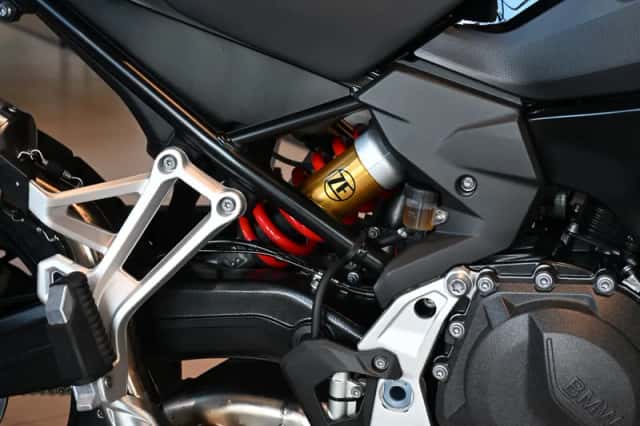 BMW F 800 GS Triple Black (2026) thumbnail 6