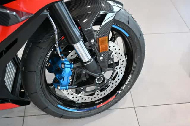 BMW M 1000 R (2026) thumbnail 4