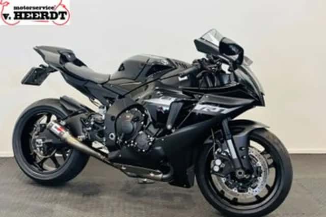 Yamaha YZF-R1 (2024) thumbnail 1
