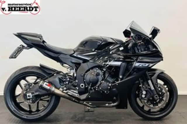 Yamaha YZF-R1 (2024) thumbnail 3