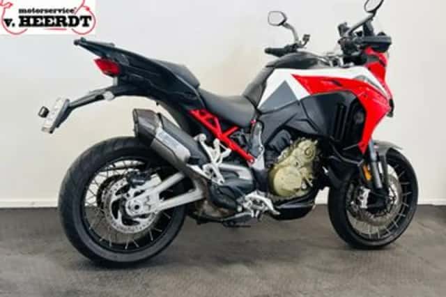 Ducati Multistrada V4S Sport (2021) thumbnail 5