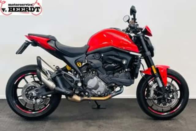 Ducati Monster (2022) thumbnail 3