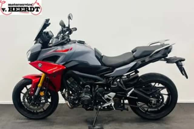 Yamaha Tracer 900 (2019) thumbnail 4