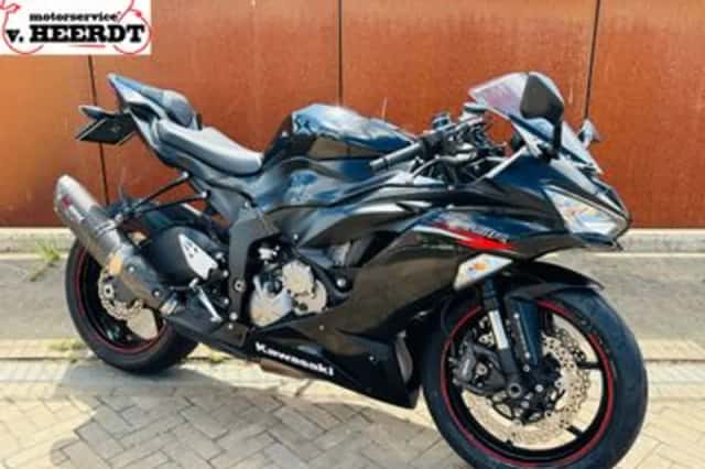 Kawasaki ZX-6R (2020) thumbnail 1