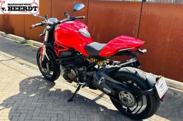 Ducati Monster 1200 (2014) thumbnail 6