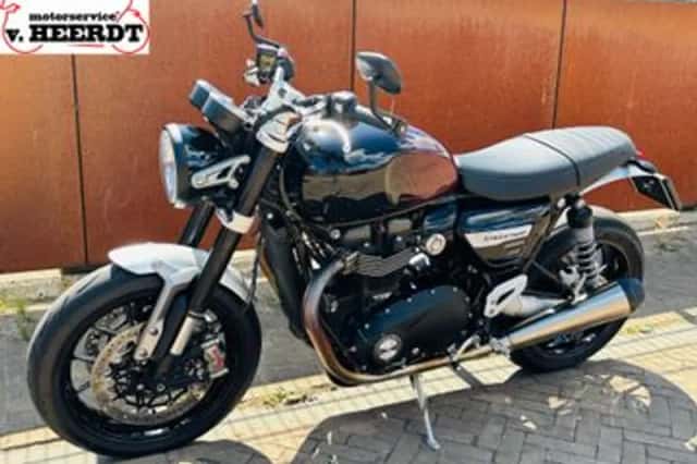 Triumph Speed Twin 1200 (2024) thumbnail 5