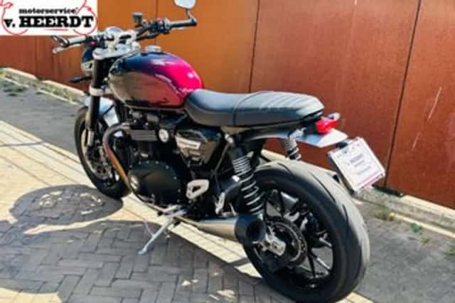 Triumph Speed Twin 1200 (2024) thumbnail 6