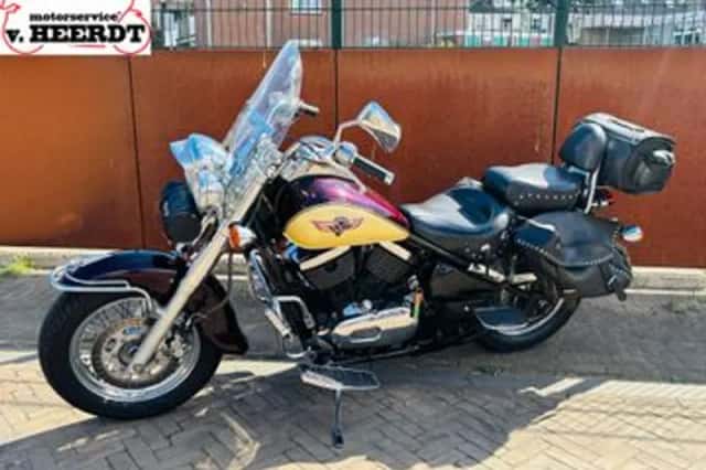 Kawasaki VN 800 Classic (1997) thumbnail 2
