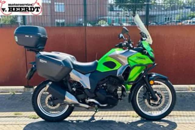 Kawasaki Versys X 300 (2018) thumbnail 2