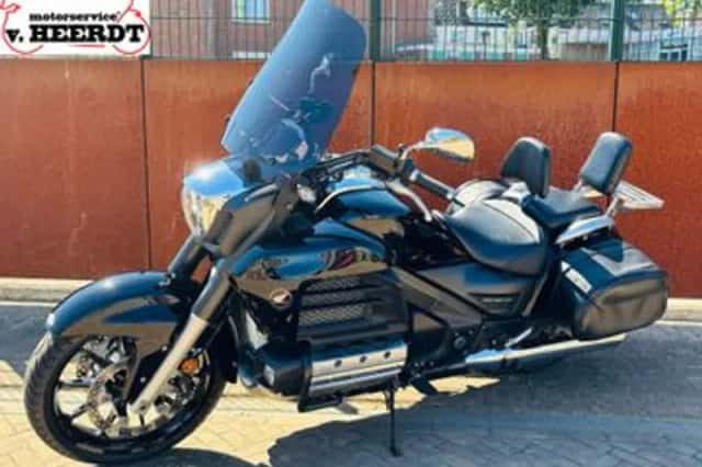 Honda Valkyrie (2014) thumbnail 2