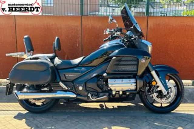 Honda Valkyrie (2014) thumbnail 3
