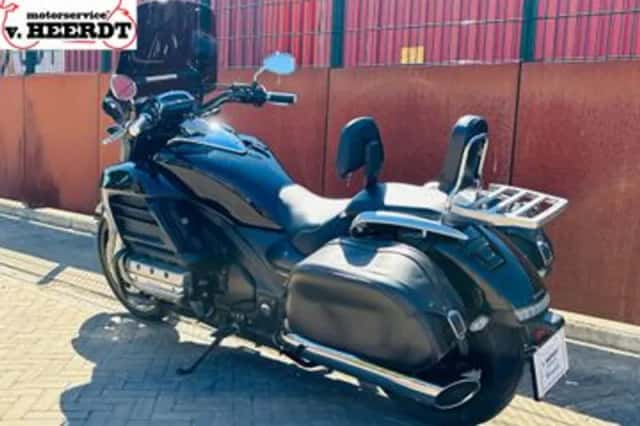 Honda Valkyrie (2014) thumbnail 6