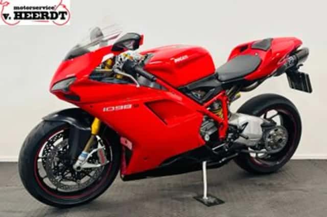 Ducati 1098 S (2007) thumbnail 2