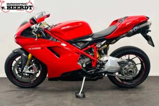 Ducati 1098 S (2007) thumbnail 4