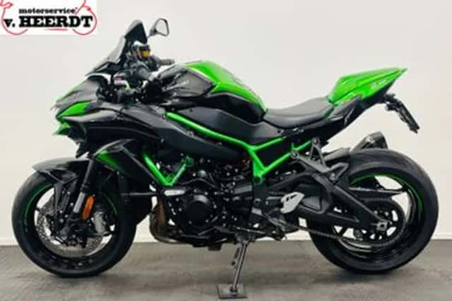 Kawasaki Z H2 (2022) thumbnail 4