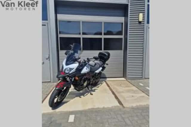 Suzuki V-Strom (2014) thumbnail 1
