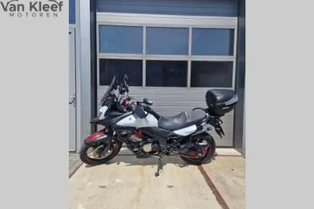 Suzuki V-Strom (2014) thumbnail 2