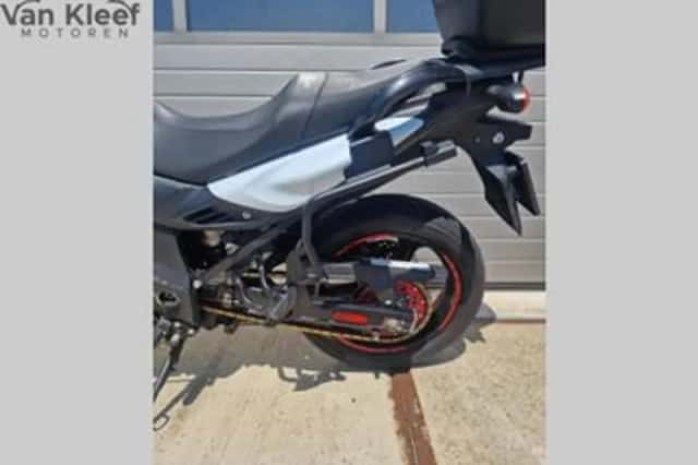 Suzuki V-Strom (2014) thumbnail 6