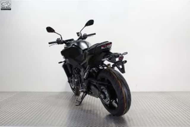 Yamaha MT-09 (2026) thumbnail 5