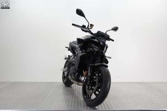 Yamaha MT-09 Y-AMT (2026) thumbnail 2