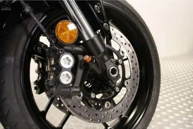 Yamaha Xsr 900 GP (2025) thumbnail 6