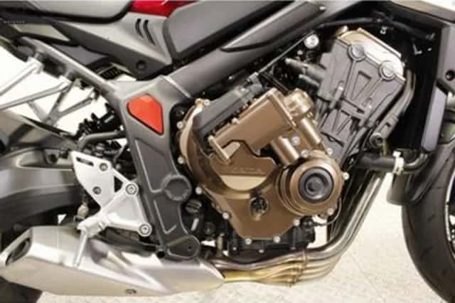 Honda CB650R (2024) thumbnail 6