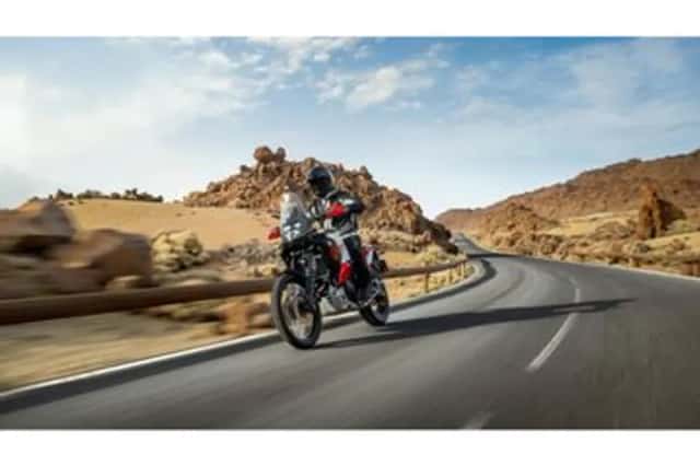 Yamaha Tenere 700 WORLD RAID (2026) thumbnail 6