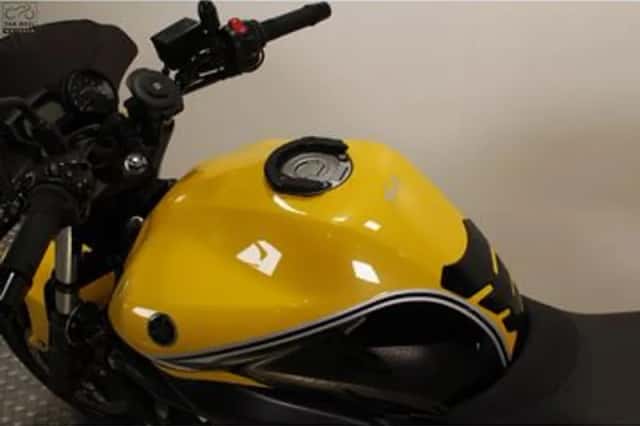 Yamaha FZ6 Fazer S2 (2009) thumbnail 5
